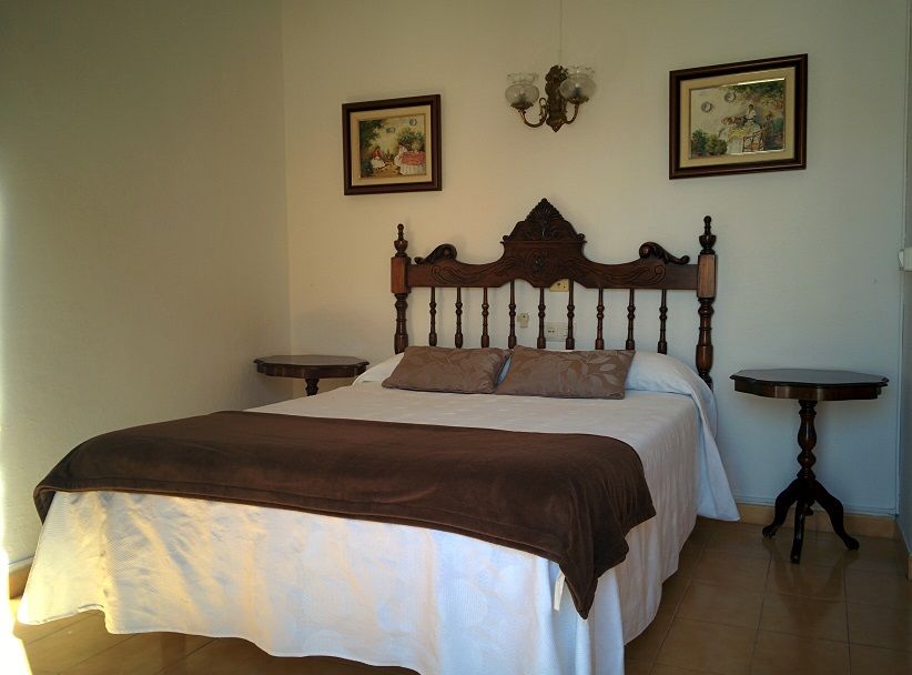 Hostal Enriqueta Habitaci&oacute;n doble